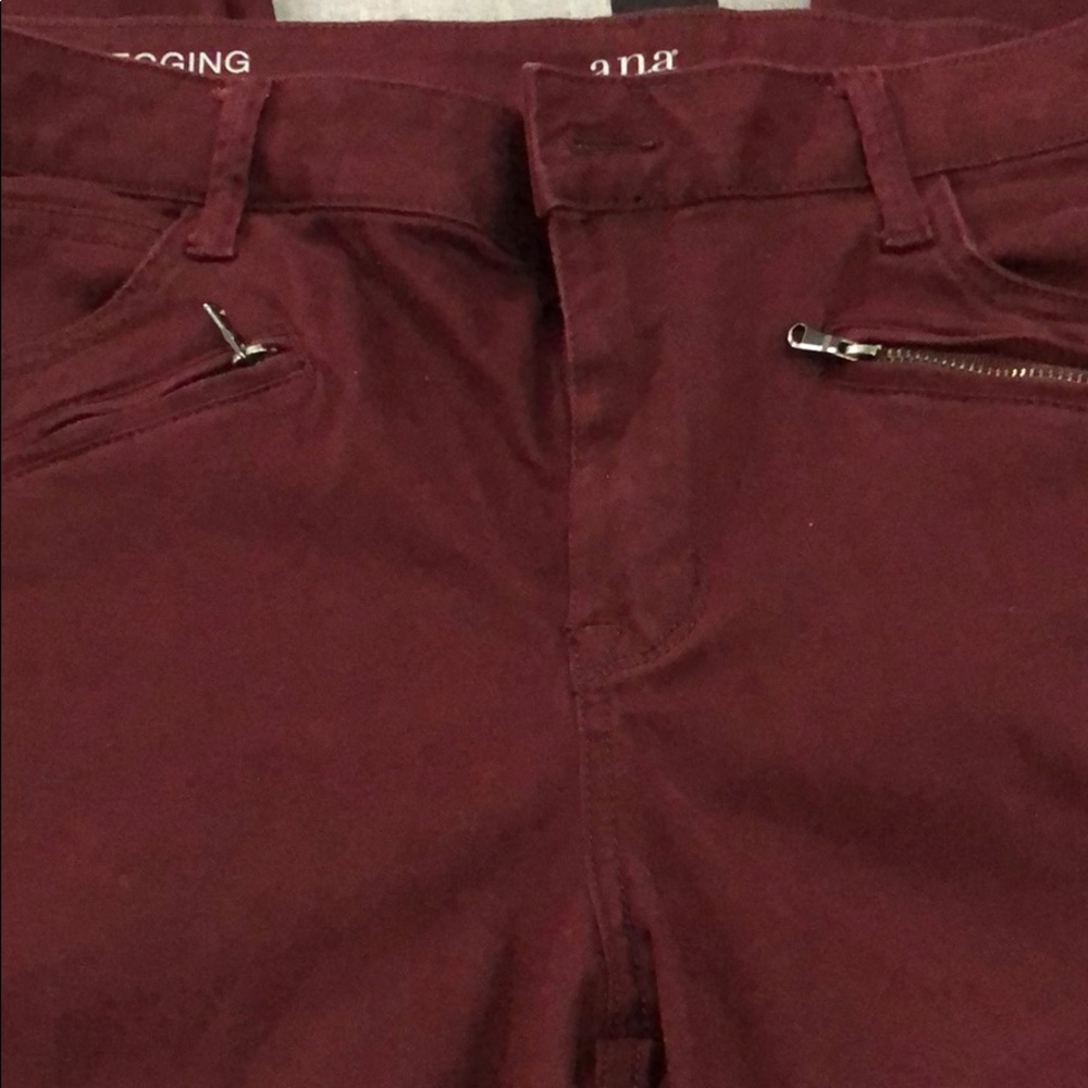 Burgundy/wine jeggings